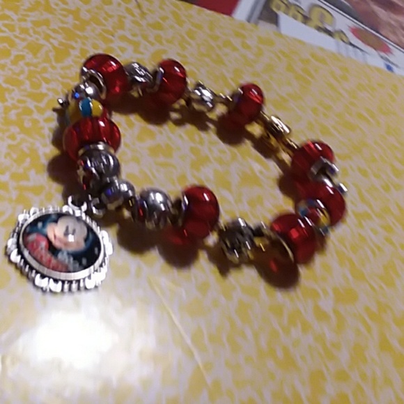 HANDMADE BRACELET - Picture 3 of 3